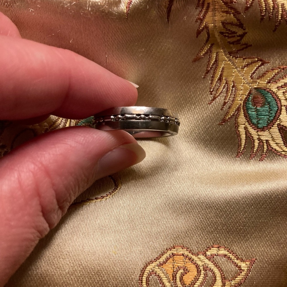 Stainless Steel Band Ring with chain link center